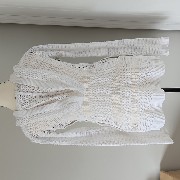 Tommy Bahama white loosely woven hooded sweater, size small - Picture 2 of 6